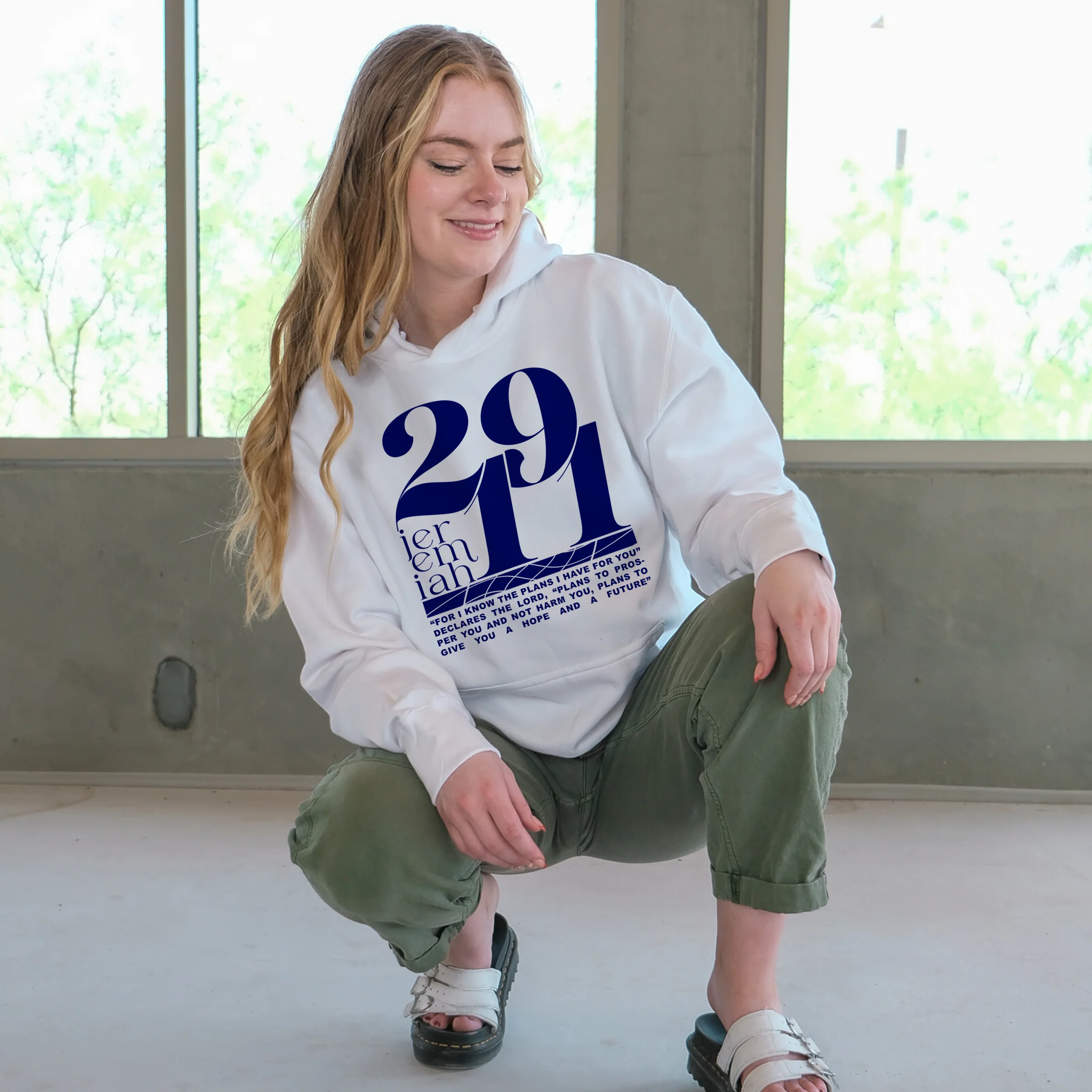 29:11 Pullover Hoodie - Image 4