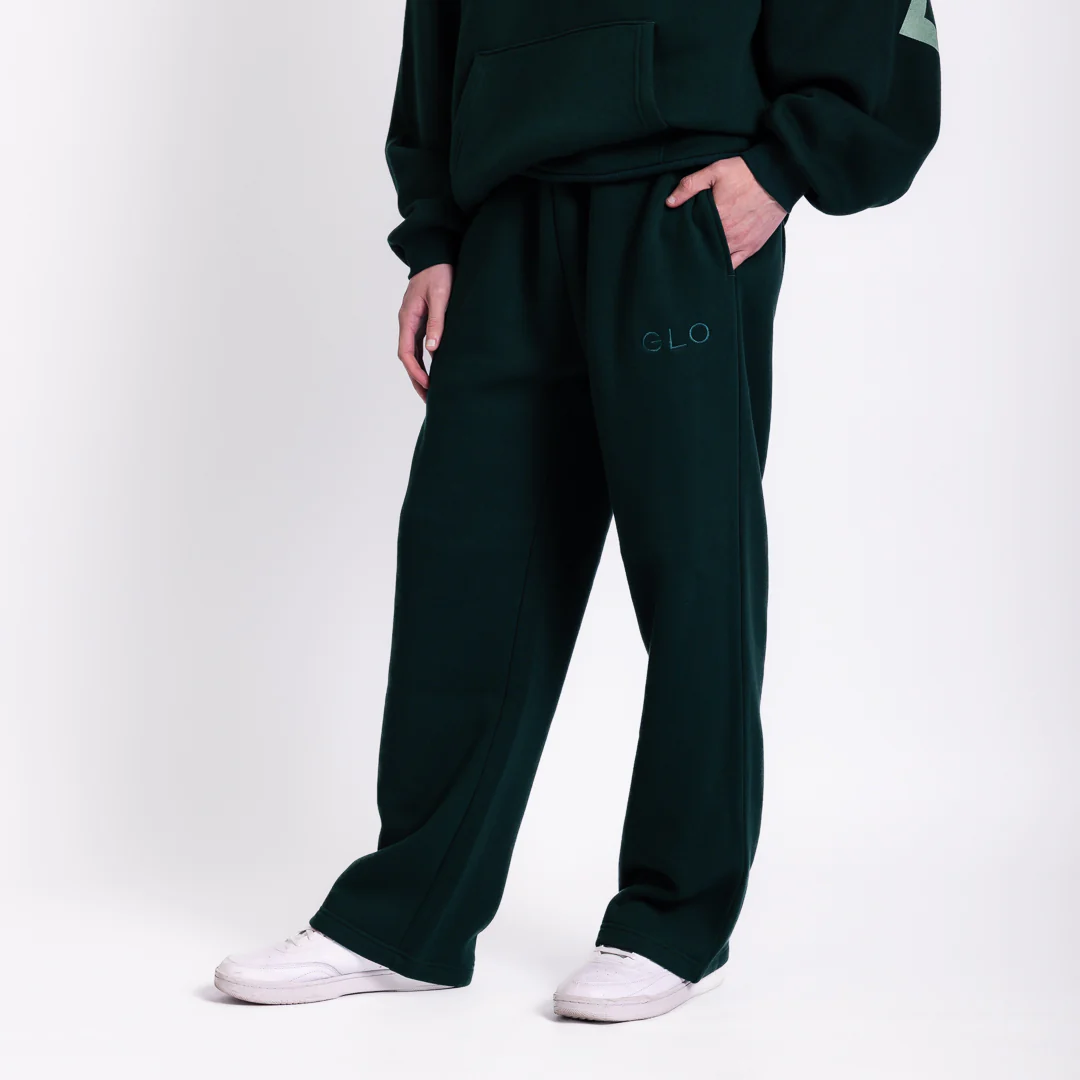 Kingdom Essential Sweatpants - Image 42