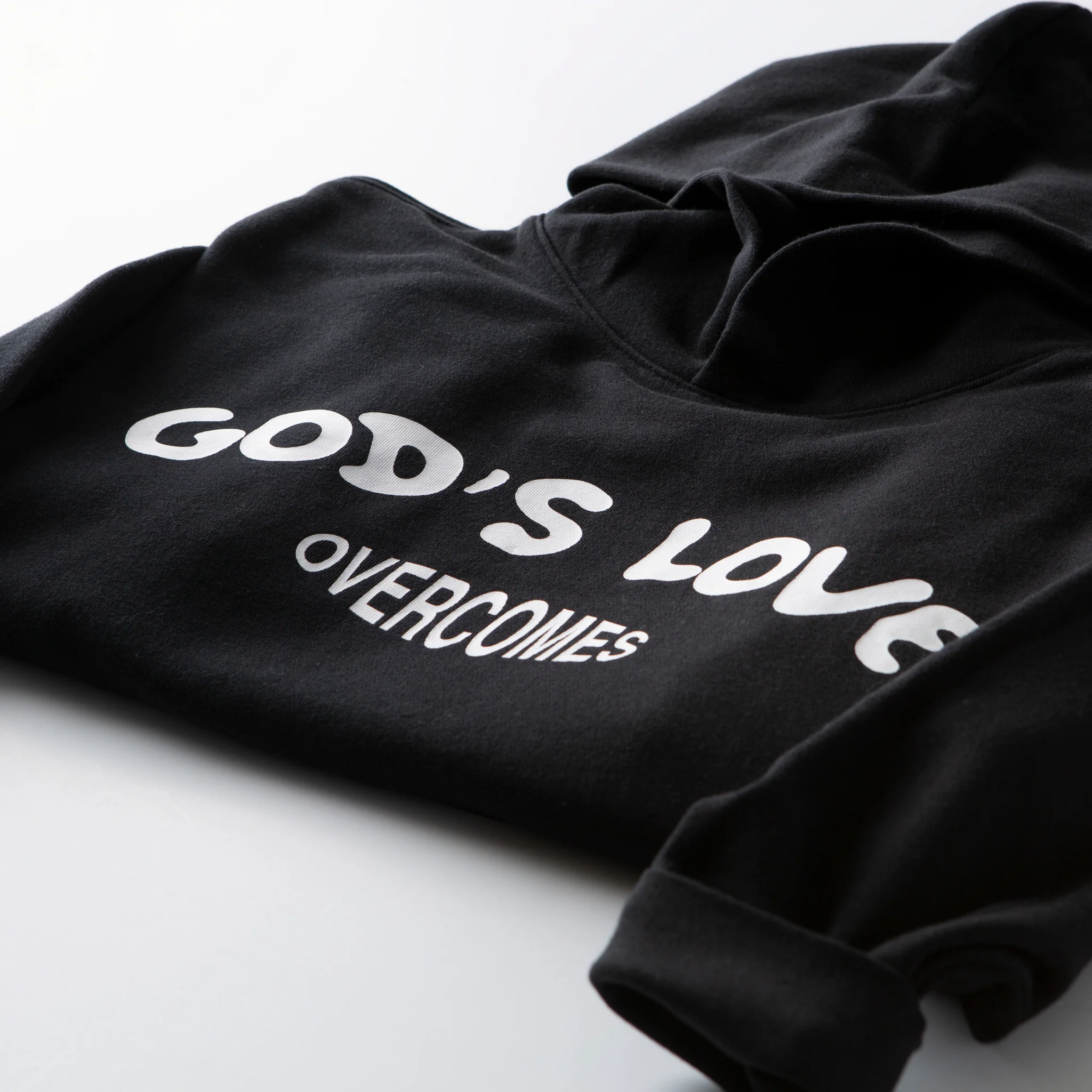 God's Loves Overcomes Pullover Hoodie - Image 5