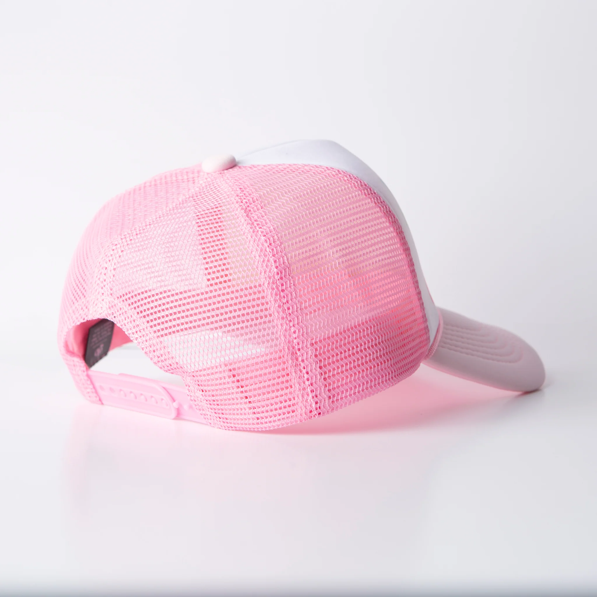 Gods Love Overcomes Trucker Hat - Image 4