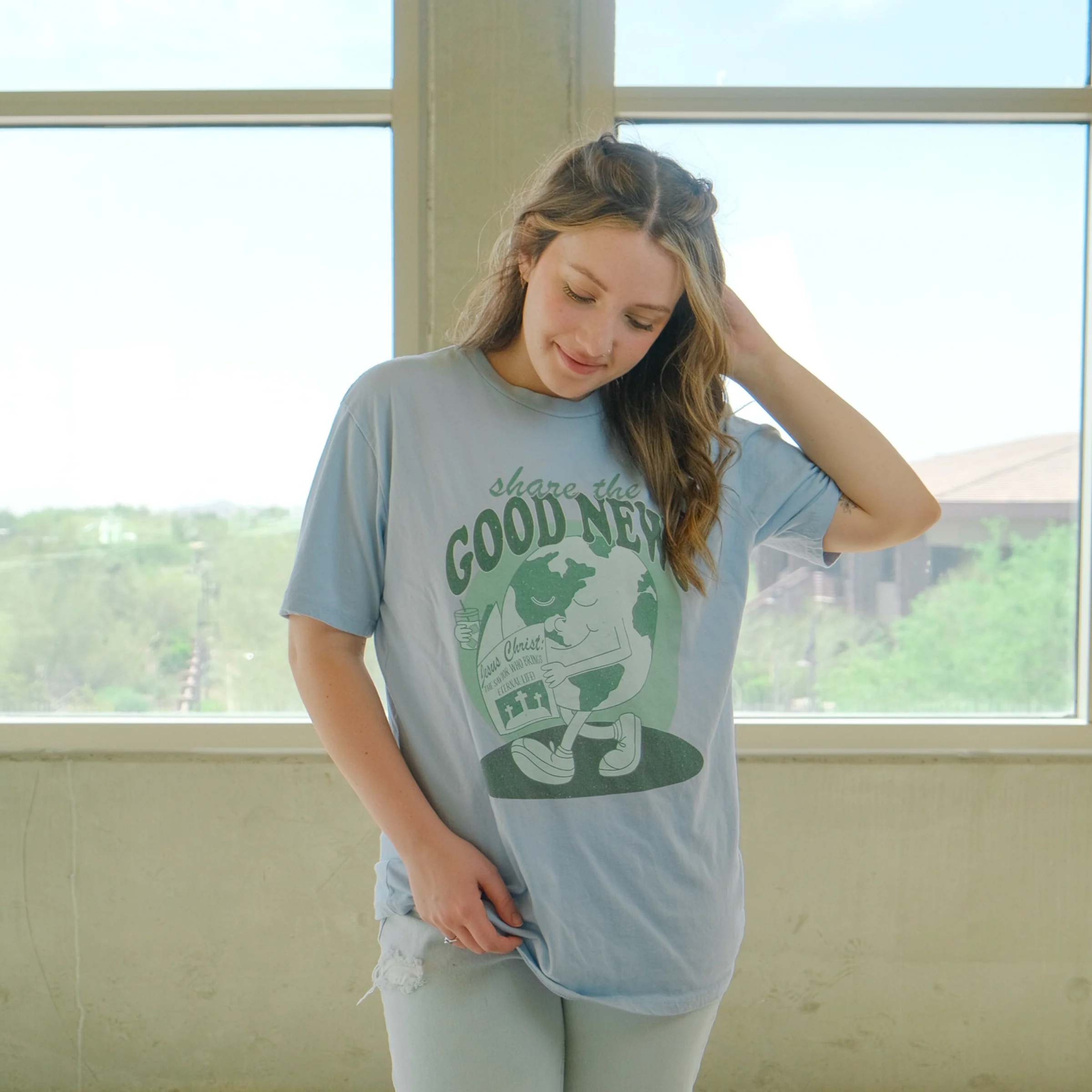 Share The Good News Tee - Image 3