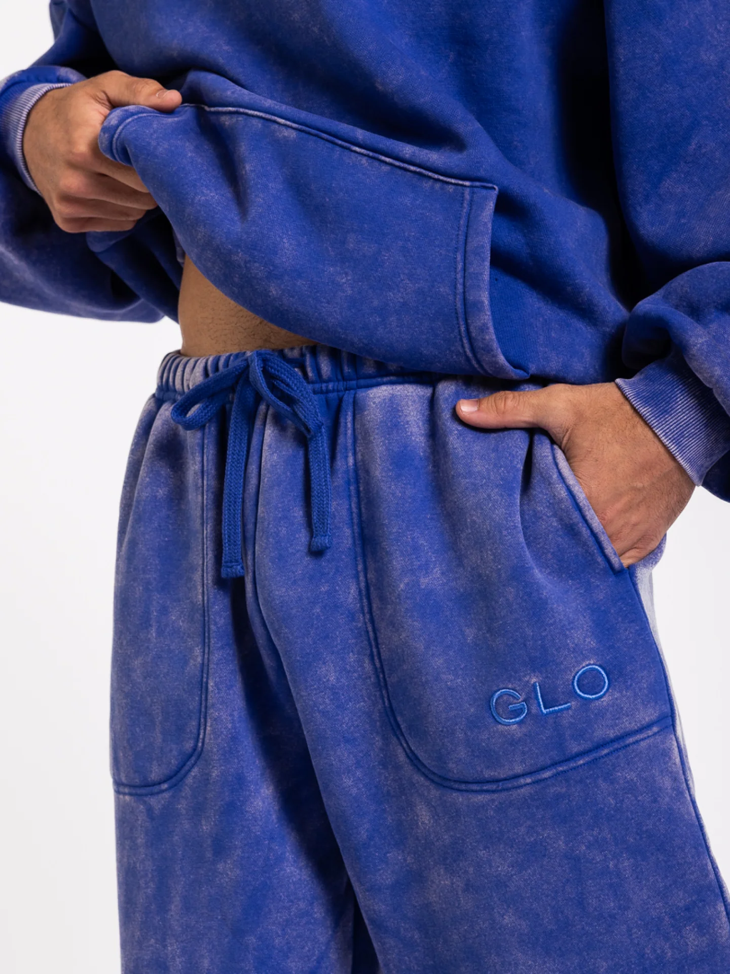 Kingdom Essential Snow Wash Hoodie - Image 14
