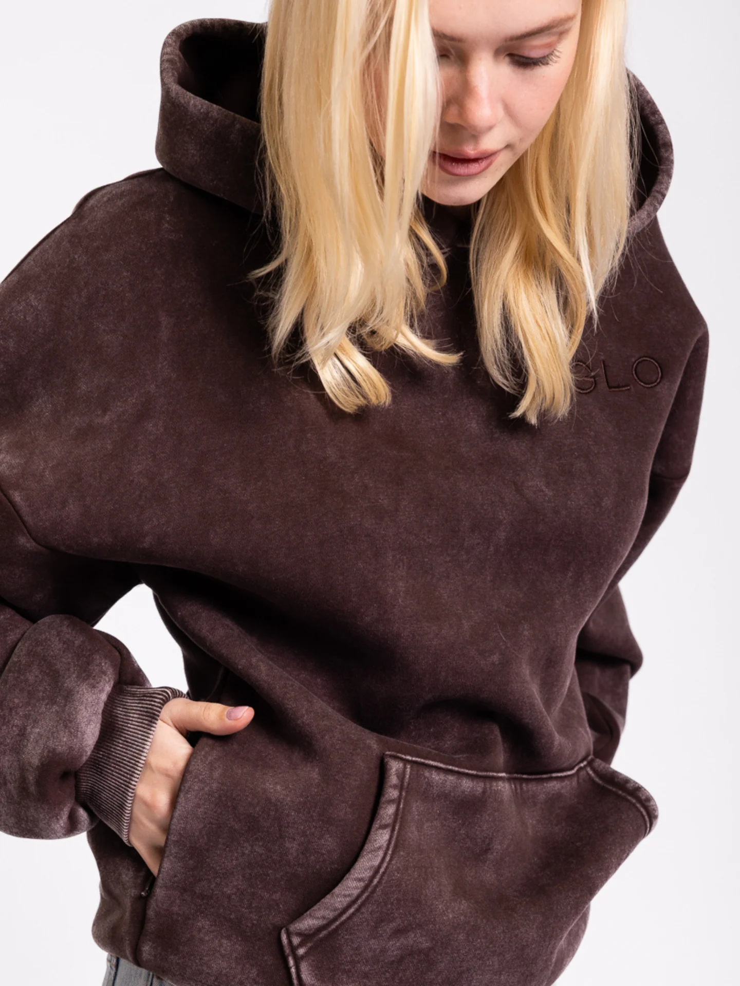 Kingdom Essential Hoodie - Snow Wash - Coffee Bean - Image 3
